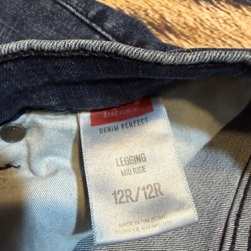 Express women’s Dark Blue Slim Jeggings jeans - Picture 4 of 4